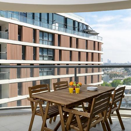 3 Ma'On - By Beach Apartments Tlv Tel Aviv Exterior photo