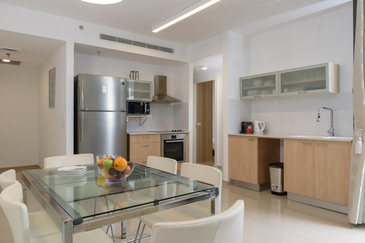 3 Ma'On - By Beach Apartments Tlv Tel Aviv Exterior photo
